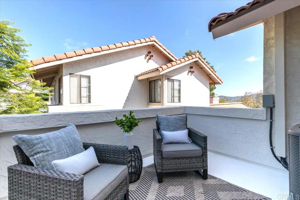 https://cdn.realtyfeed.com/cdn/127/306556703/96fe9bf0de09aaf1afc494a2fb639f16.webp