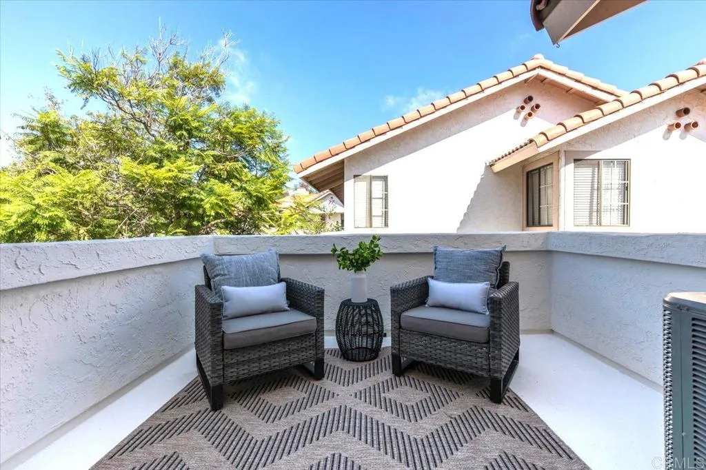 https://cdn.realtyfeed.com/cdn/127/306556703/b46c94eac54521827e888f3078647943.webp