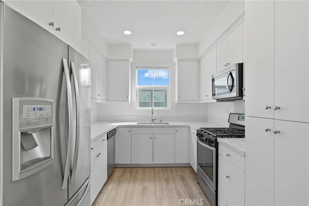 Photo #7: IV25159237 Listing: Photo #7