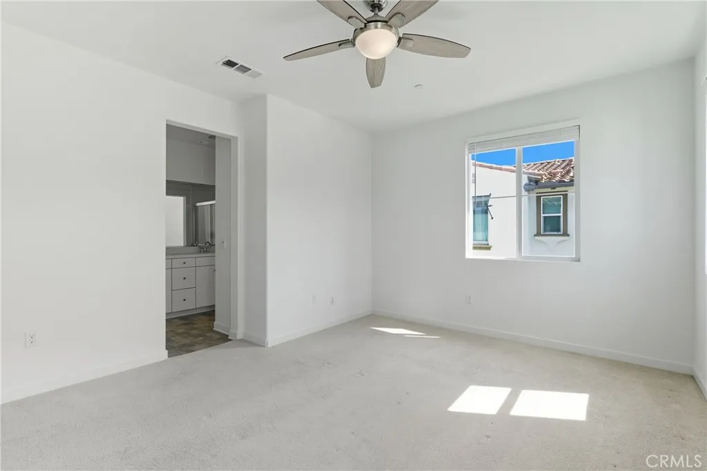 https://cdn.realtyfeed.com/cdn/127/306556748/36e04fc26a2e1955c95424a0c981d3f6.webp