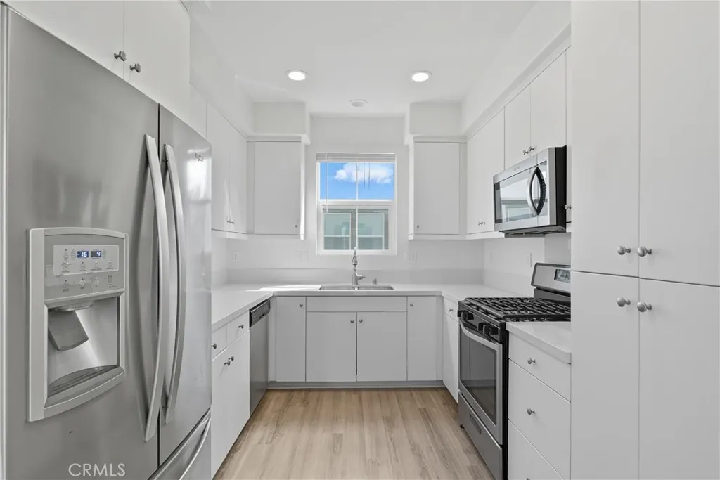https://cdn.realtyfeed.com/cdn/127/306556748/560837c191190e8372441f4890e8db86.webp
