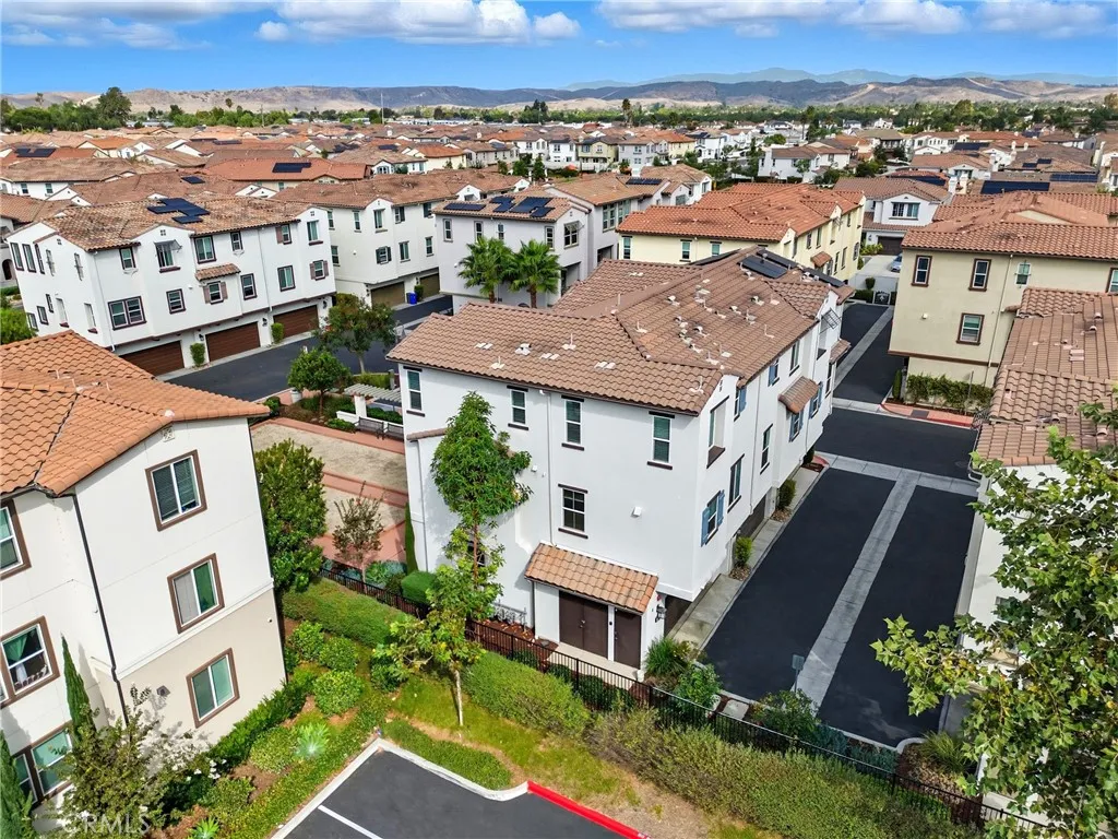 https://cdn.realtyfeed.com/cdn/127/306556748/64a1873e2f3777591d33ce441e98ad8c.webp