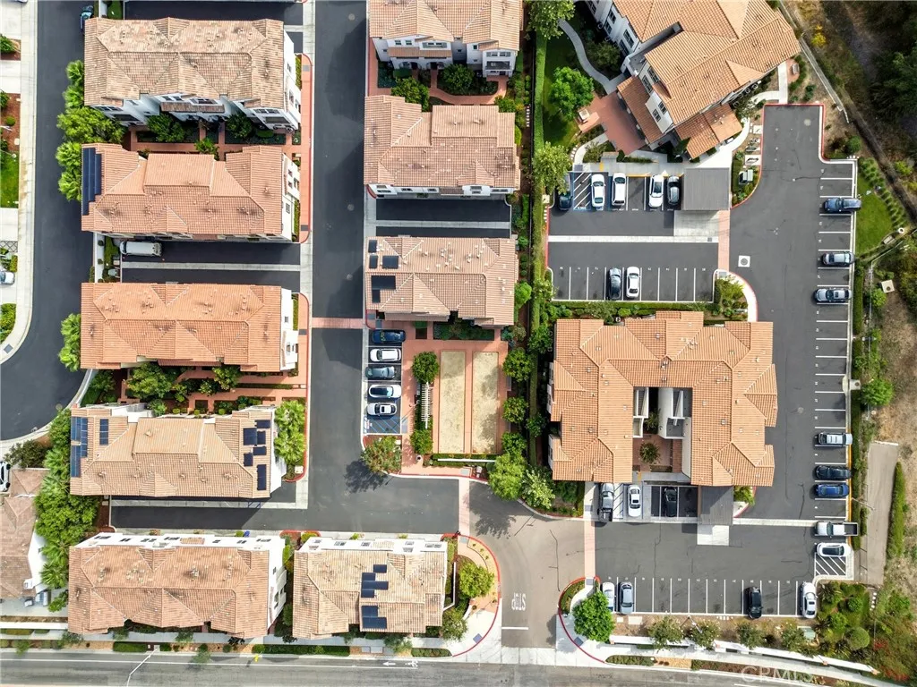 https://cdn.realtyfeed.com/cdn/127/306556748/c816b1fa7e4c8e936ad07e58440226e2.webp