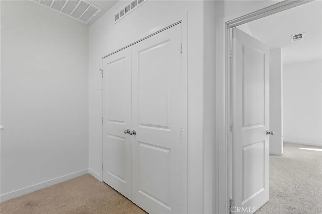 https://cdn.realtyfeed.com/cdn/127/306556748/e6da38ea40e4b0e926b5ca40a21db0d4.webp