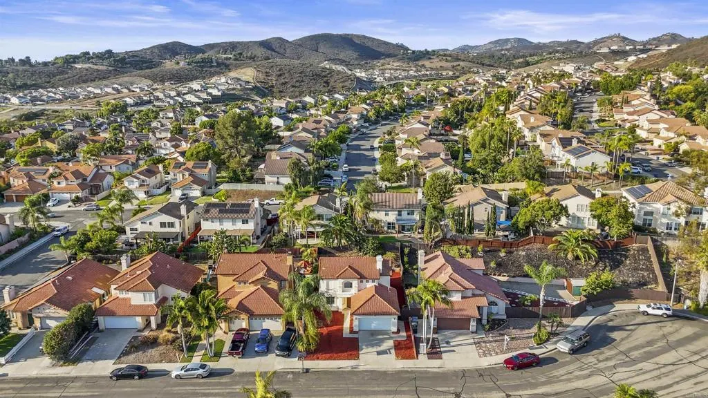 https://cdn.realtyfeed.com/cdn/127/306556764/d9e14fc8b1179c11b0646bb507026ff7.webp