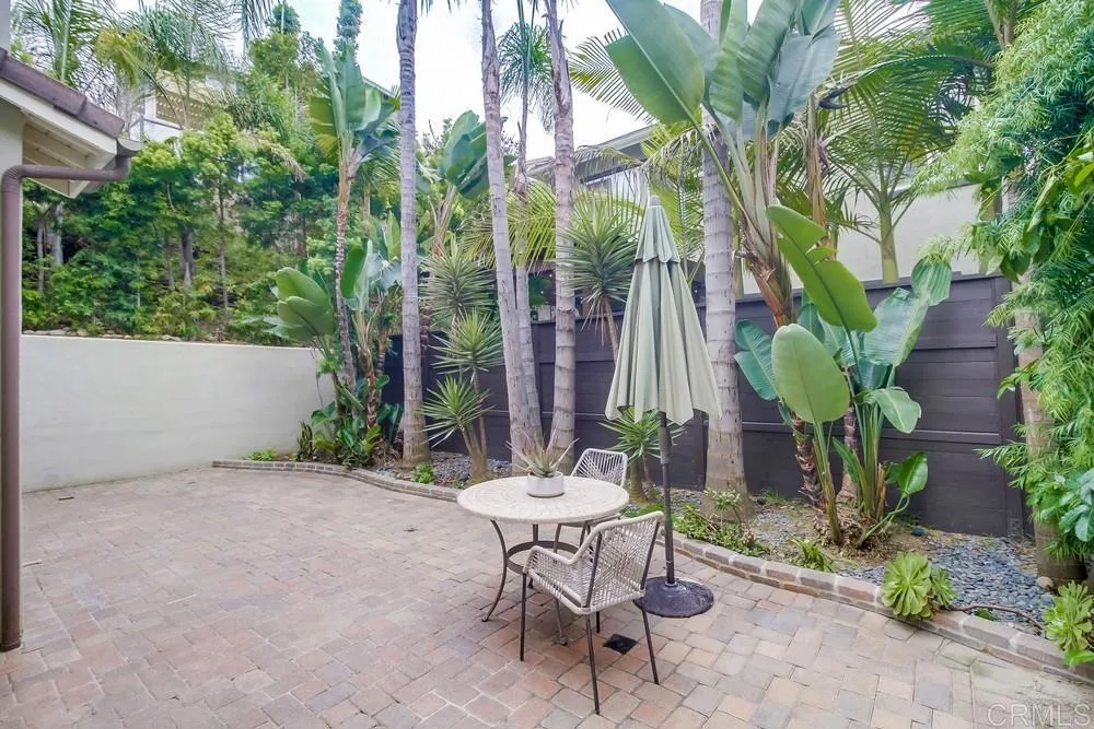 https://cdn.realtyfeed.com/cdn/127/306556898/f780a58fa8d4055e340a916358ac2039.webp