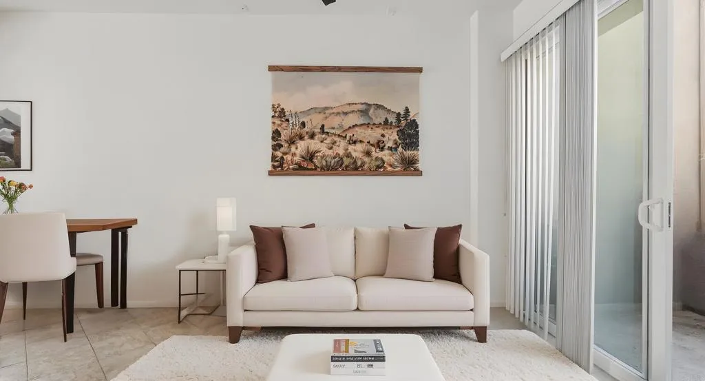 https://cdn.realtyfeed.com/cdn/127/306556920/837338d73bc5706215d3ab013ad50348.webp