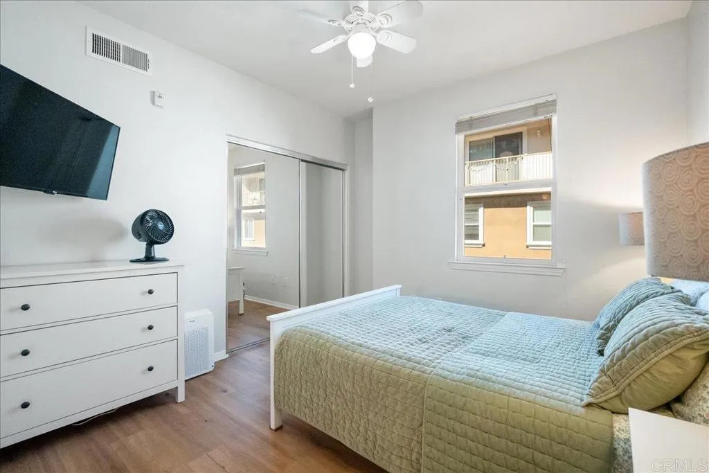 https://cdn.realtyfeed.com/cdn/127/306556922/a7d1643255ff3e9d36672e448fadc33b.webp