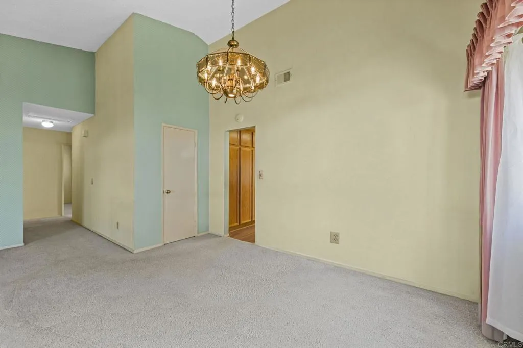 https://cdn.realtyfeed.com/cdn/127/306556926/d17135a1a4964d11a6c65e65c50fd120.webp