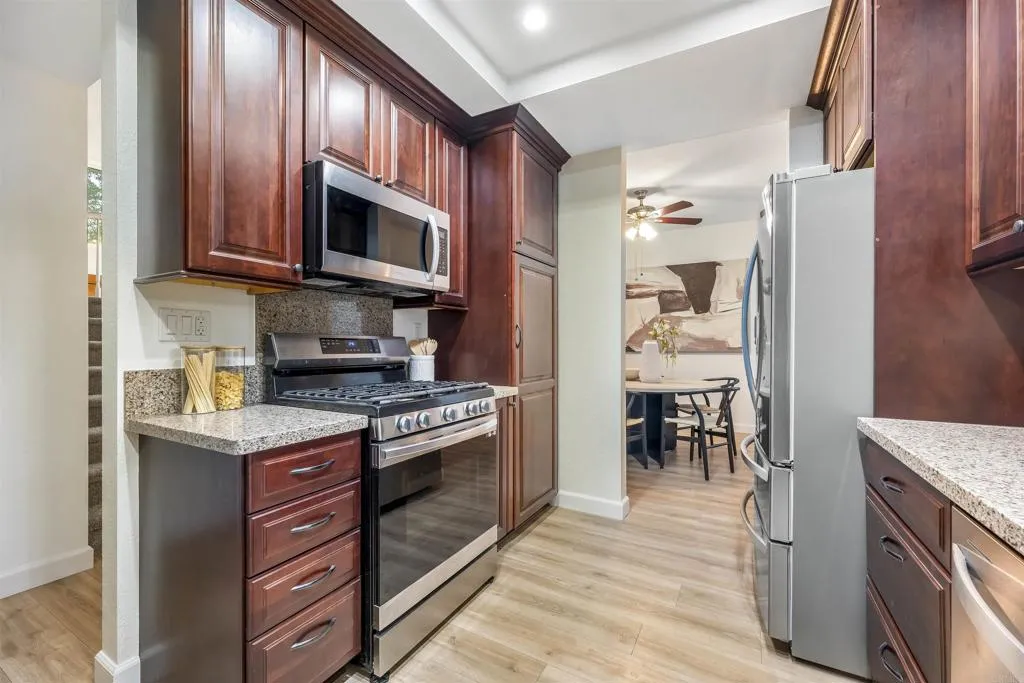 https://cdn.realtyfeed.com/cdn/127/306556955/736eb097f8f812e73dd5581e1e1396c7.webp