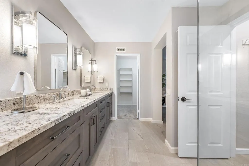 https://cdn.realtyfeed.com/cdn/127/306556955/8c01d5aba34a8f692958b1ab0e8e393a.webp