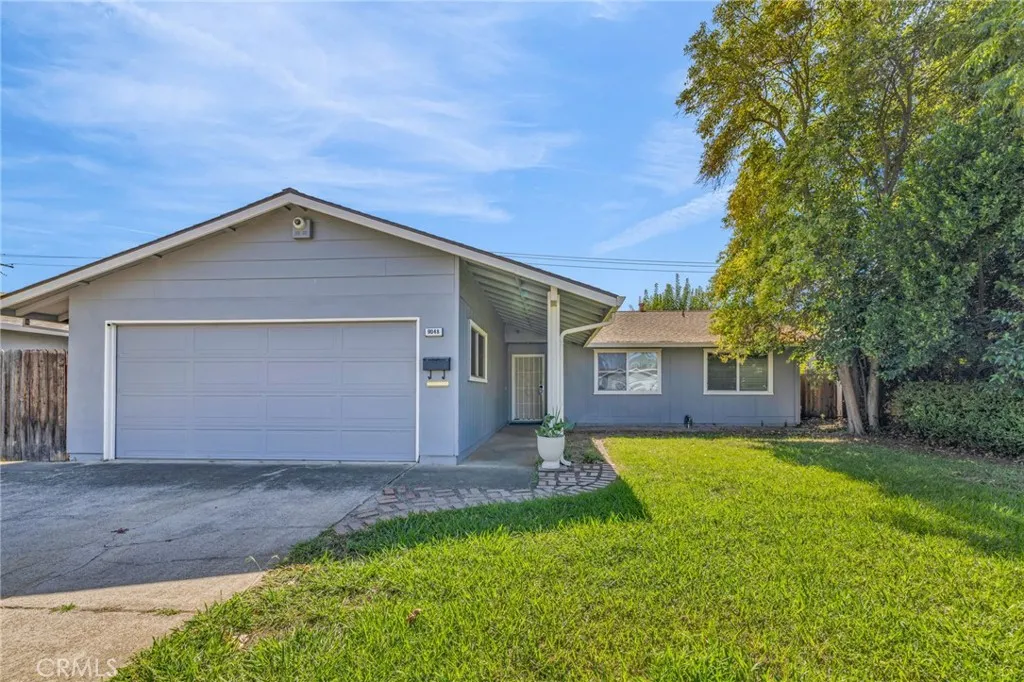 9048 Posada Way, Sacramento, CA 95826 - Photo 3 of 35, Sacramento, CA