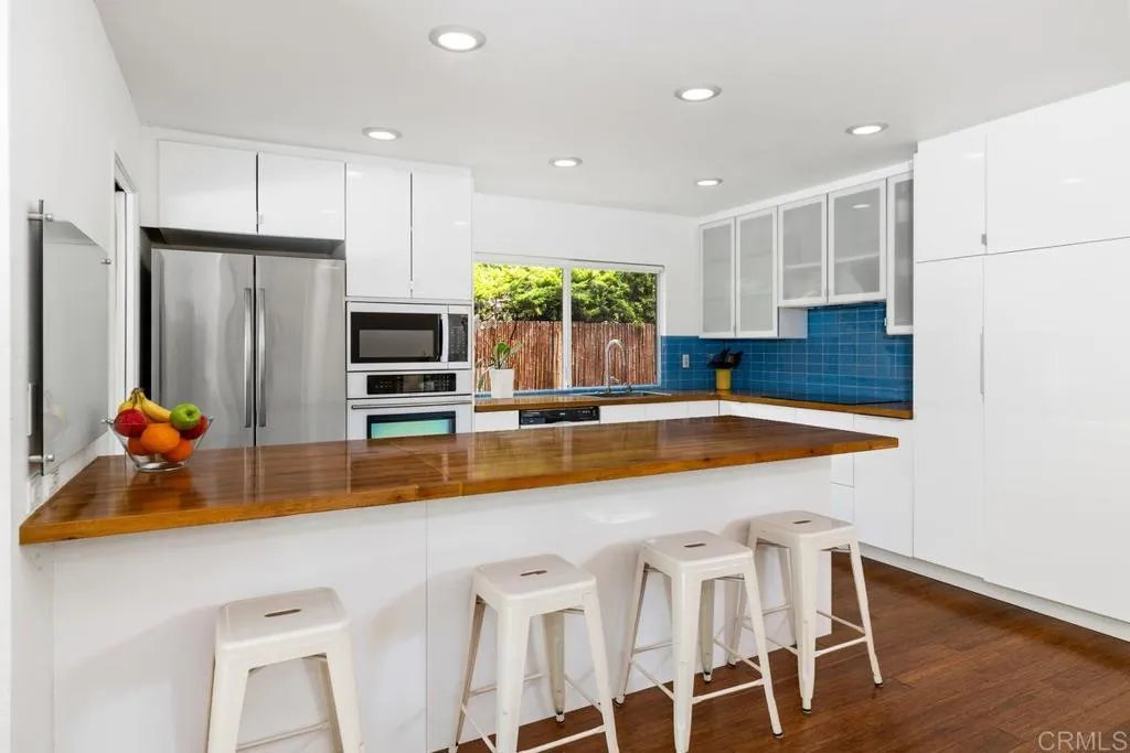 https://cdn.realtyfeed.com/cdn/127/306557059/62dbc4ce6a0ea0751ae2c1a3cdeb60b4.webp