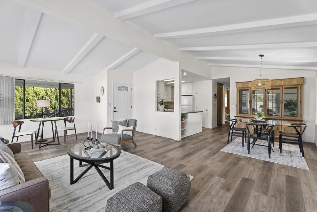 https://cdn.realtyfeed.com/cdn/127/306557089/cc1787dfaa08c6d892c867a1fc1f6e03.webp