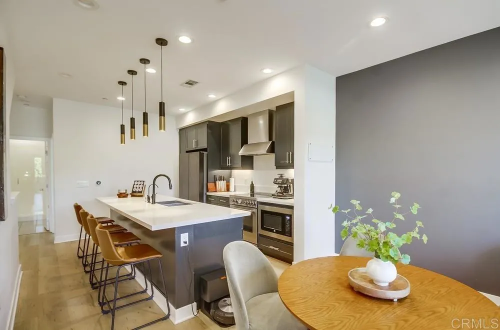 https://cdn.realtyfeed.com/cdn/127/306557183/69876e81c38c6da5f86320b002e4f246.webp