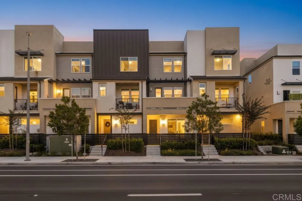 https://cdn.realtyfeed.com/cdn/127/306557183/a9c48e3edafc1b5306331dc7b78e790e.webp
