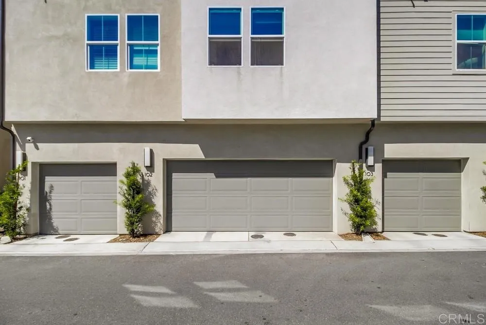 https://cdn.realtyfeed.com/cdn/127/306557183/ea31e786e2ba078a6e928aa1b94a0cea.webp