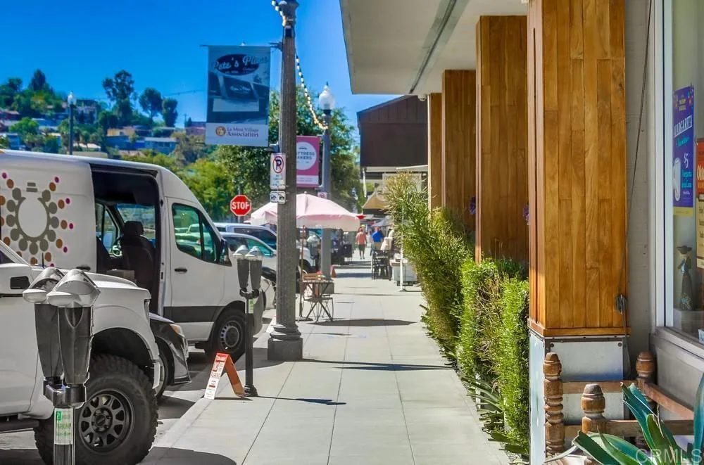https://cdn.realtyfeed.com/cdn/127/306557183/ff944d64df5ce9819a19adb3a8285ecd.webp