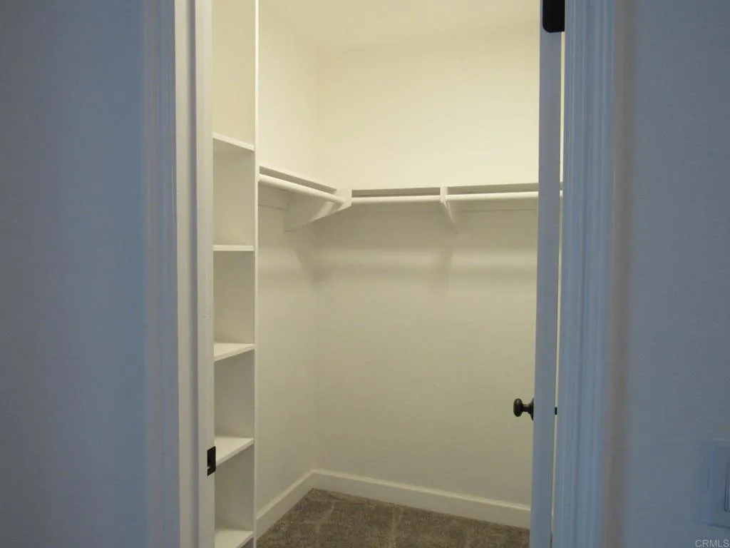 https://cdn.realtyfeed.com/cdn/127/306557198/cdda41ea1a97a4110b79c77ceaa4c68d.webp
