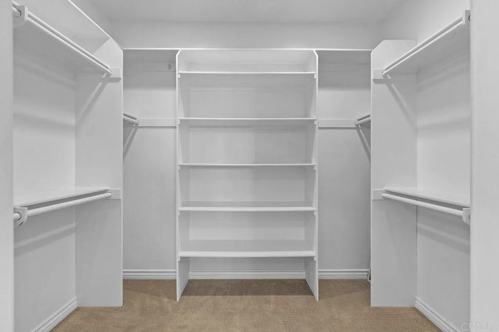 https://cdn.realtyfeed.com/cdn/127/306557200/0f9113fadb37b3fcb447a6a19fc00627.webp