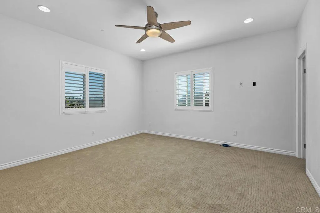 https://cdn.realtyfeed.com/cdn/127/306557200/58a6fa858182c4064701744ba72d464e.webp