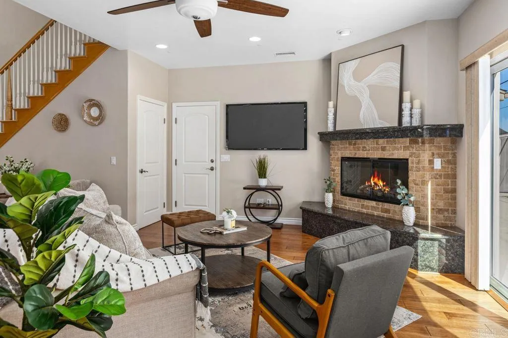 https://cdn.realtyfeed.com/cdn/127/306557200/7a00f2f044c702ced189bb2e59065b28.webp