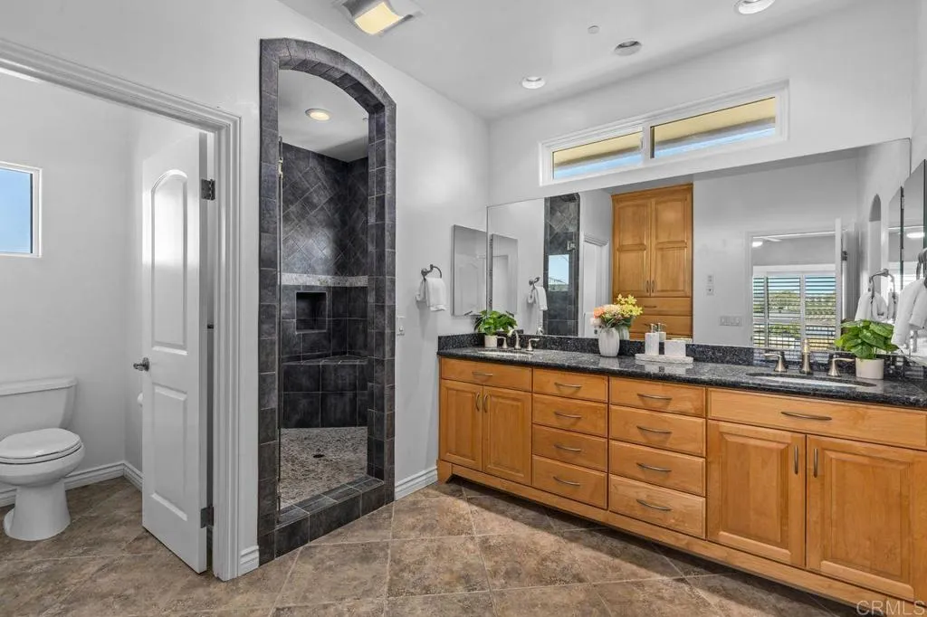https://cdn.realtyfeed.com/cdn/127/306557200/c97e1a59969e8e14660cb3eaa3561657.webp