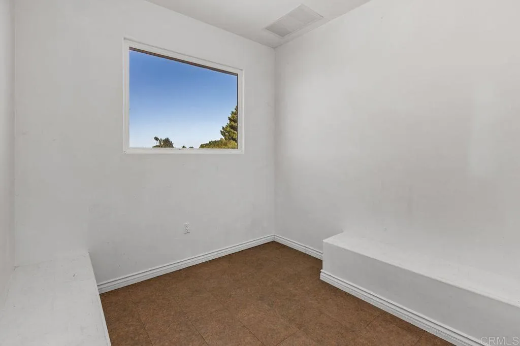 https://cdn.realtyfeed.com/cdn/127/306557200/e292de496cde067a3d1028f2ad9e7f13.webp