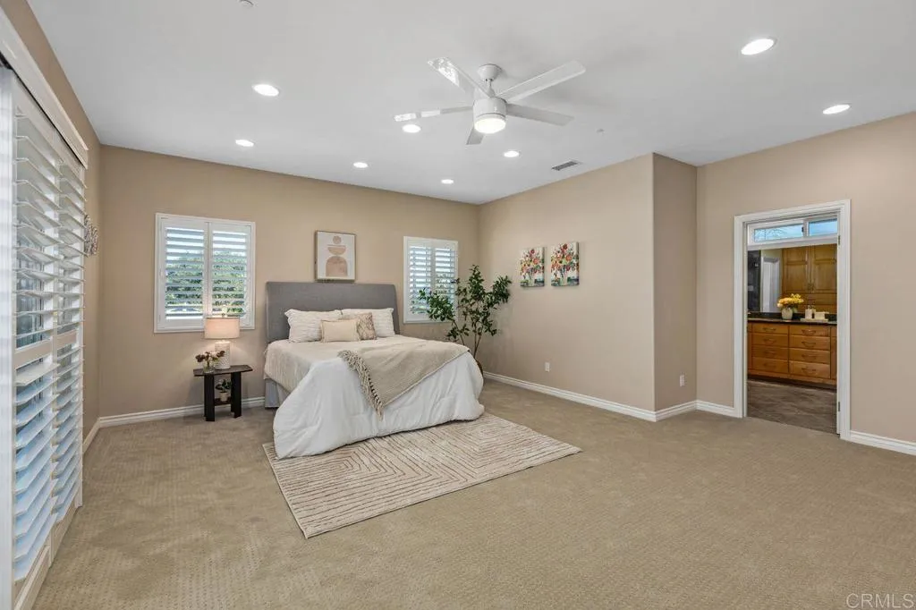 https://cdn.realtyfeed.com/cdn/127/306557200/fc121774ec4319f2937dc3f9b4073b8c.webp