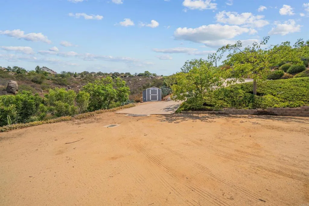 https://cdn.realtyfeed.com/cdn/127/306557266/3d6184b2a09098f0955a61d980a10c8b.webp