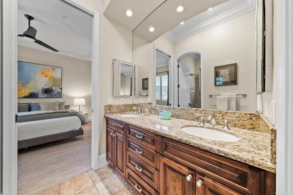 https://cdn.realtyfeed.com/cdn/127/306557266/bd014c000003ca94765d5c4b706021ae.webp