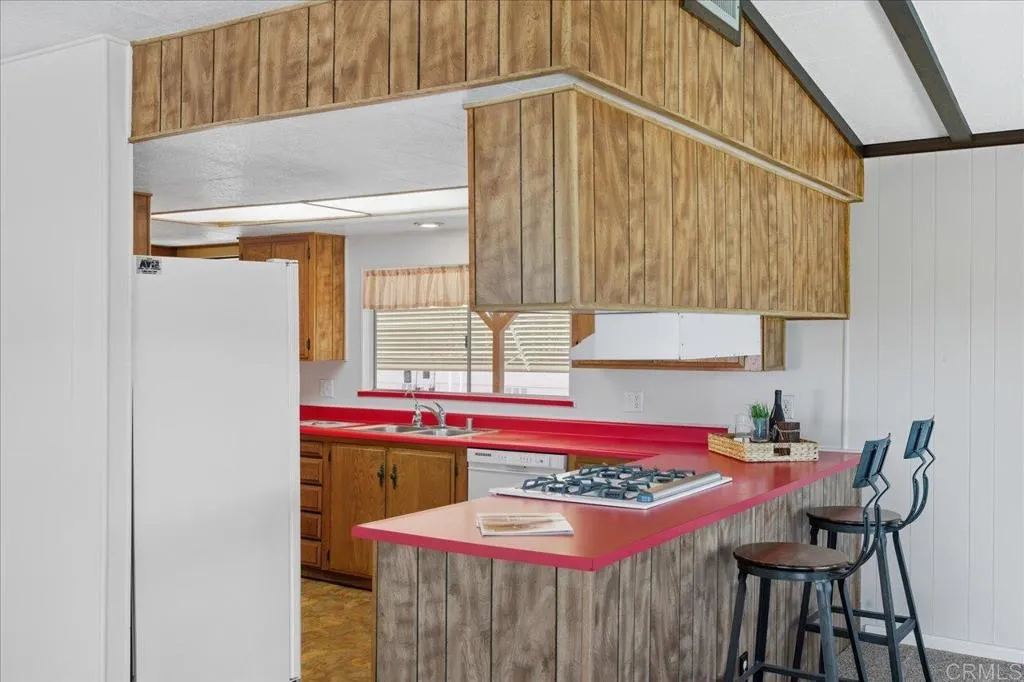 https://cdn.realtyfeed.com/cdn/127/306557268/5b74e1e06de524ef688c6084f47ca17d.webp