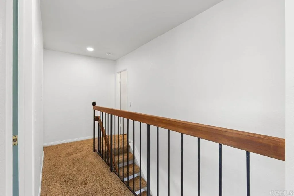 https://cdn.realtyfeed.com/cdn/127/306557286/dd18850d50743cadb366cfe583217d44.webp