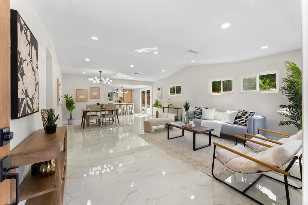 https://cdn.realtyfeed.com/cdn/127/306557293/257a81134bdb89c7358cbdb088303fec.webp