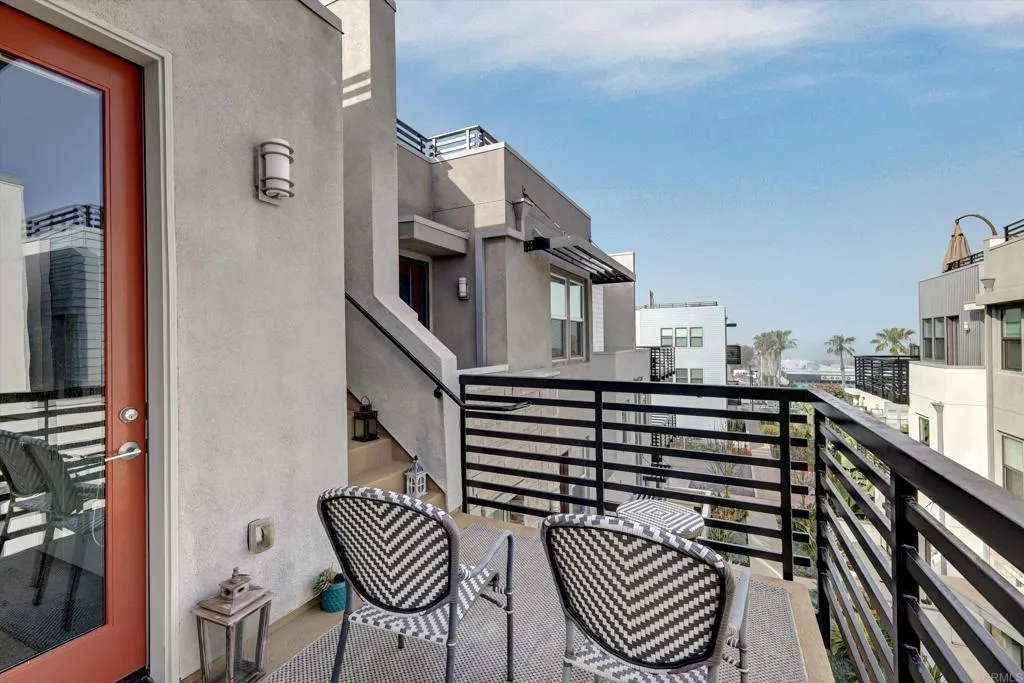 https://cdn.realtyfeed.com/cdn/127/306557297/f02ce8d40b141c733487f4892b7a862c.webp