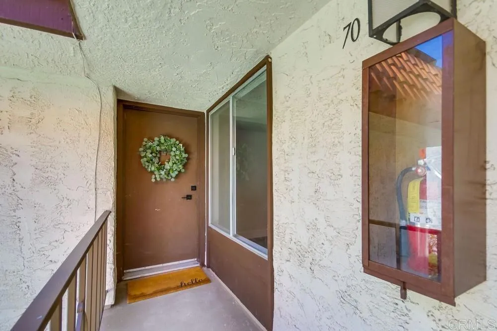 https://cdn.realtyfeed.com/cdn/127/306557299/43f1da6979351bbc72bd88d446e1754e.webp