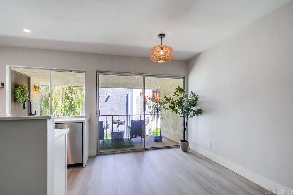 https://cdn.realtyfeed.com/cdn/127/306557299/560bcf1e290e17b7b1370d0ba751577d.webp