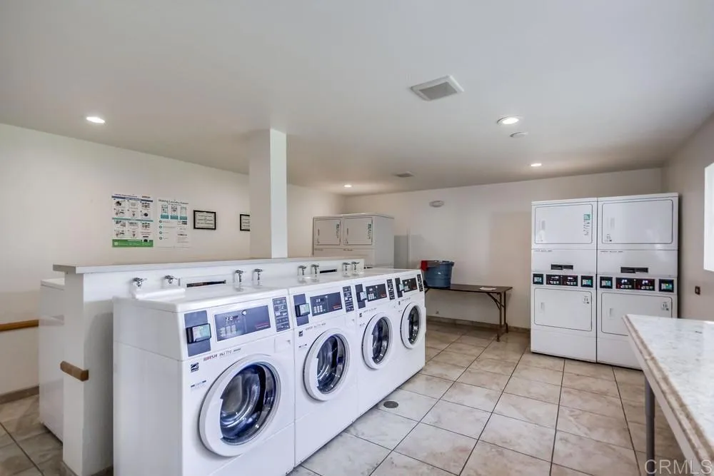 https://cdn.realtyfeed.com/cdn/127/306557299/7743df3c48781a96f2c0289c453cc595.webp