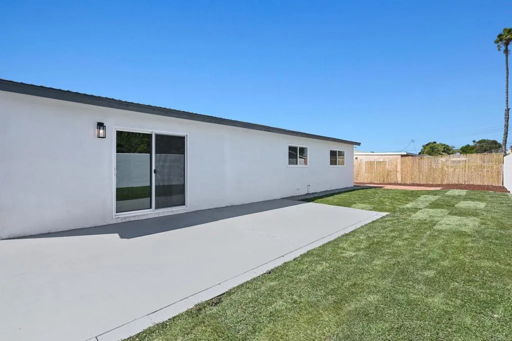 https://cdn.realtyfeed.com/cdn/127/306557336/f227812acc22fd09d71fc9a03a3e552f.webp