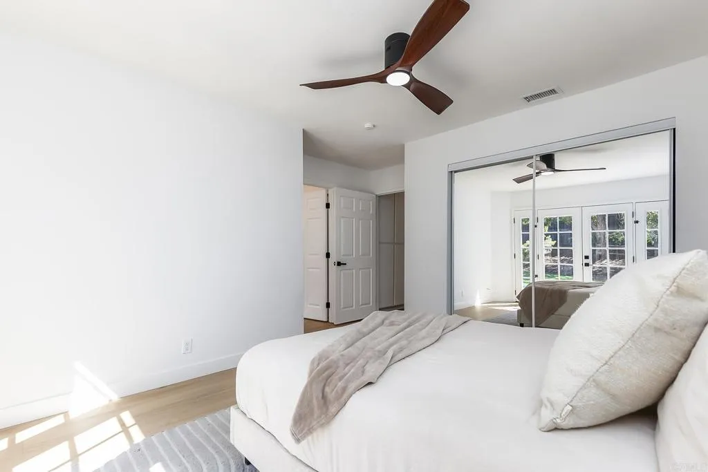 https://cdn.realtyfeed.com/cdn/127/306557337/7adbc5cce89da04645ec32069e5b32ec.webp