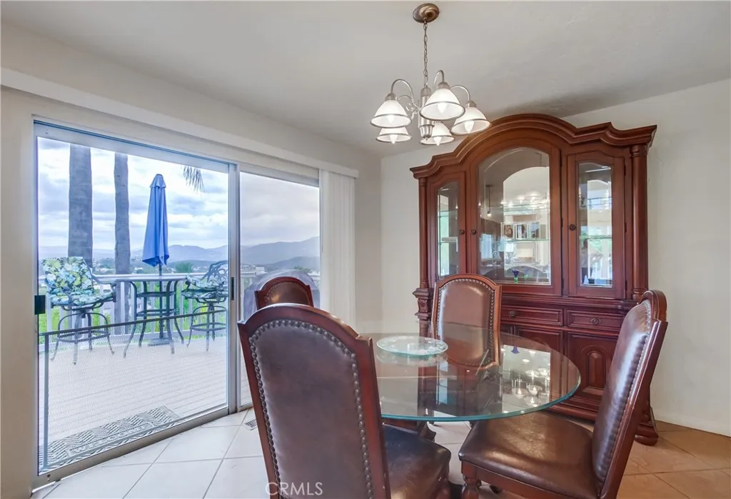 https://cdn.realtyfeed.com/cdn/127/306557362/526cba9125fb088518556dcff0954c41.webp