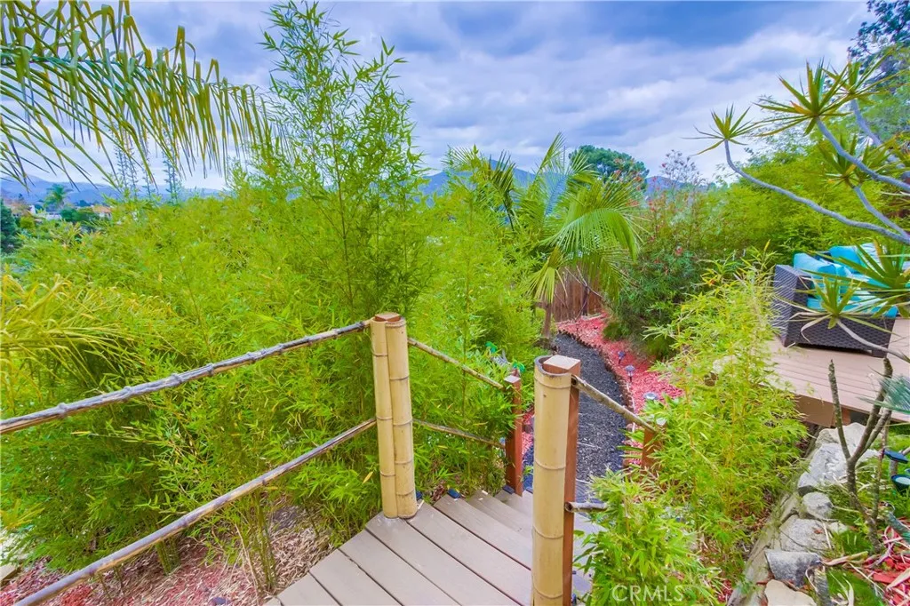 https://cdn.realtyfeed.com/cdn/127/306557362/a69e212784976318a60b55502af0f175.webp