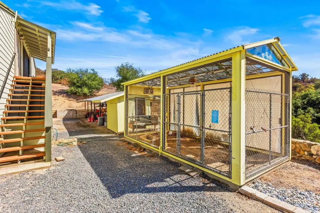 https://cdn.realtyfeed.com/cdn/127/306557364/04b23b0f3b56025313ff72be0e1679ba.webp