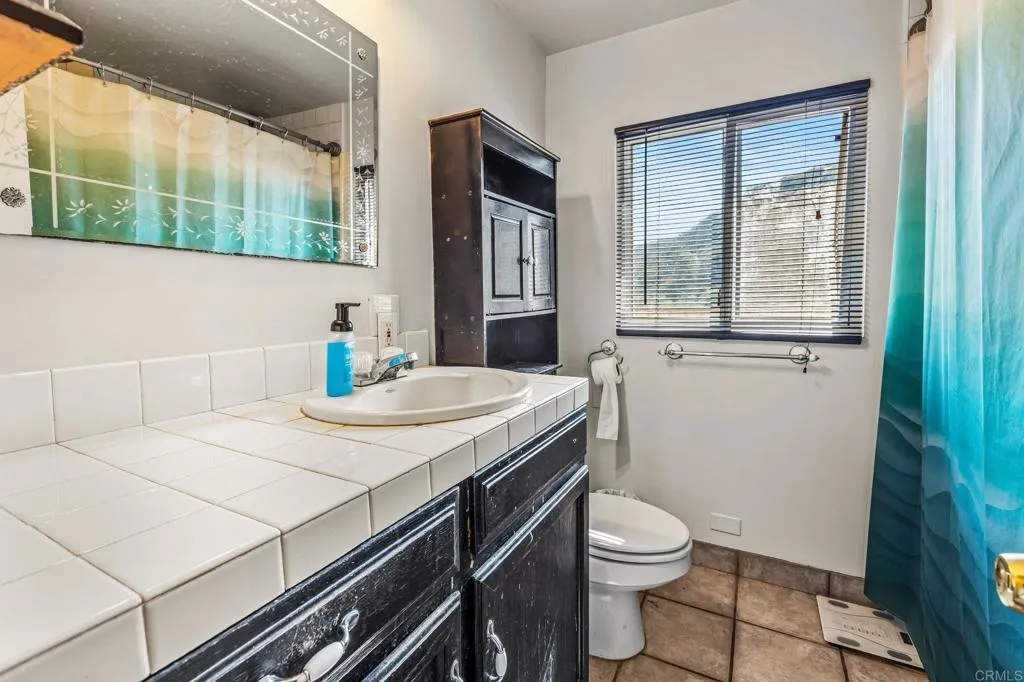 https://cdn.realtyfeed.com/cdn/127/306557364/4b0749a6ae0479c6715fb9bf121905b8.webp