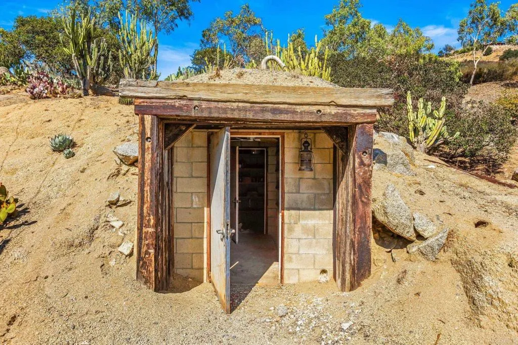 https://cdn.realtyfeed.com/cdn/127/306557364/9c7c2171662ae1d41a262e41c85f3a96.webp