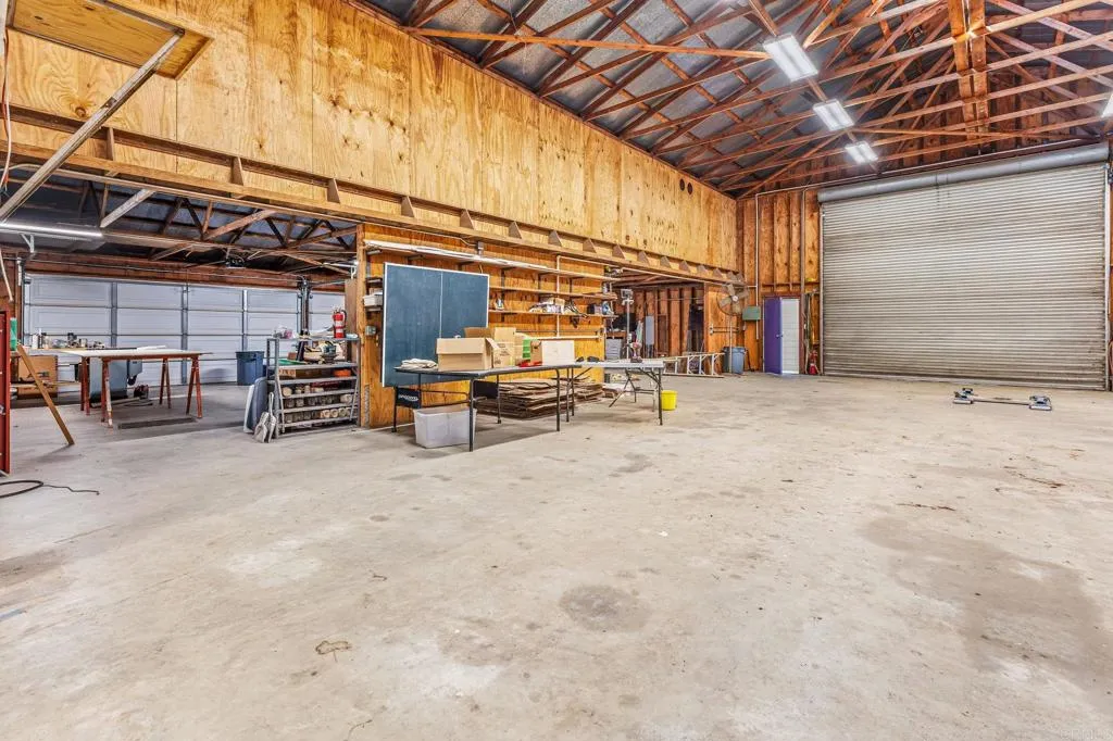 https://cdn.realtyfeed.com/cdn/127/306557364/ac32eae3ec843fb28d5c2c8fa48a881a.webp