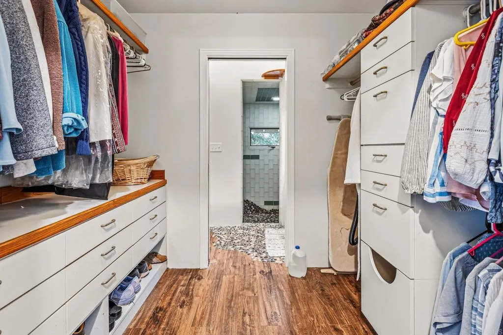https://cdn.realtyfeed.com/cdn/127/306557364/fdaa86c60d9cad9e9b497c98cb8187f3.webp