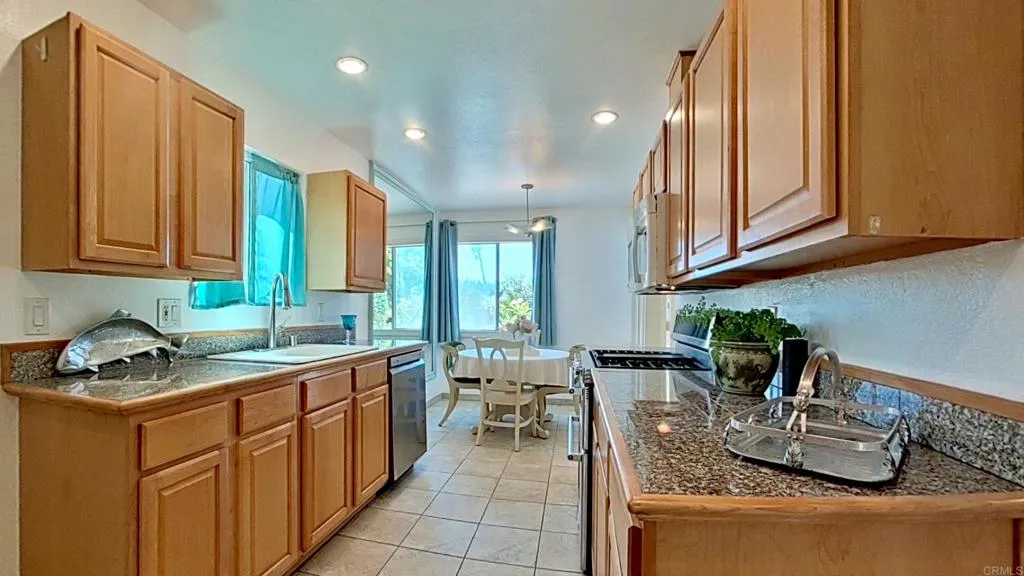 https://cdn.realtyfeed.com/cdn/127/306557379/4cecd6d6996b68173d0e0bb1192f11a1.webp