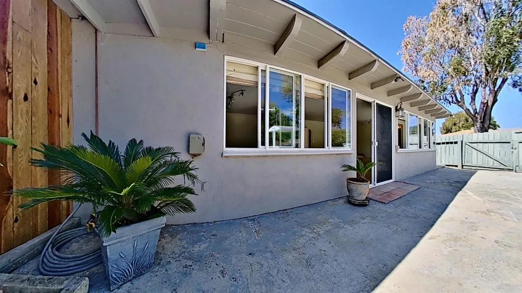 https://cdn.realtyfeed.com/cdn/127/306557379/dc691892de513e9ae521eceffdc0d0cb.webp