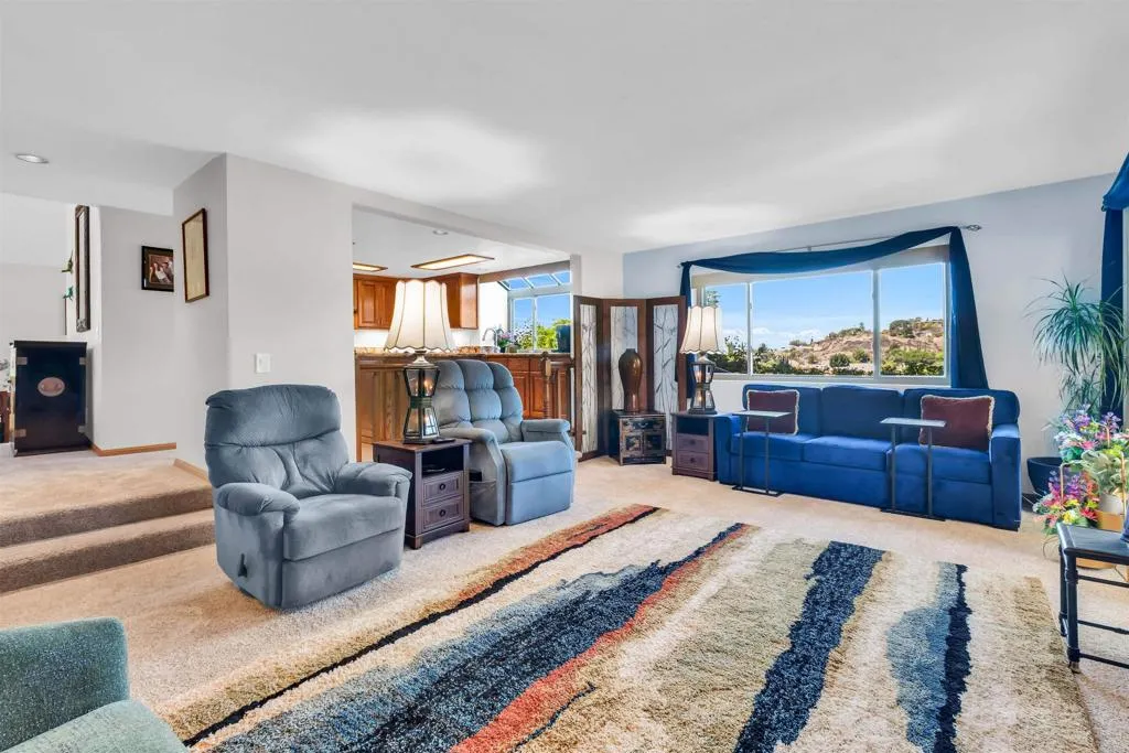 https://cdn.realtyfeed.com/cdn/127/306557486/bb277bfdecc2f00426abfc1364336a90.webp